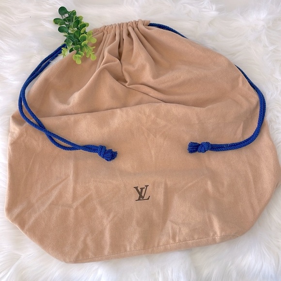 Louis Vuitton Accessories - Louis Vuitton Tan Drawstring Dust Bag